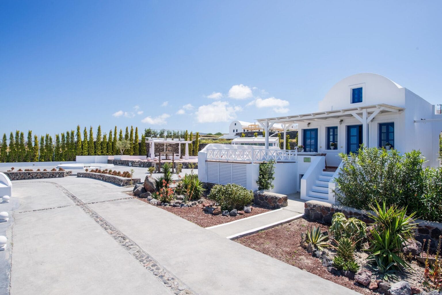villa-EMERALD-2.jpg