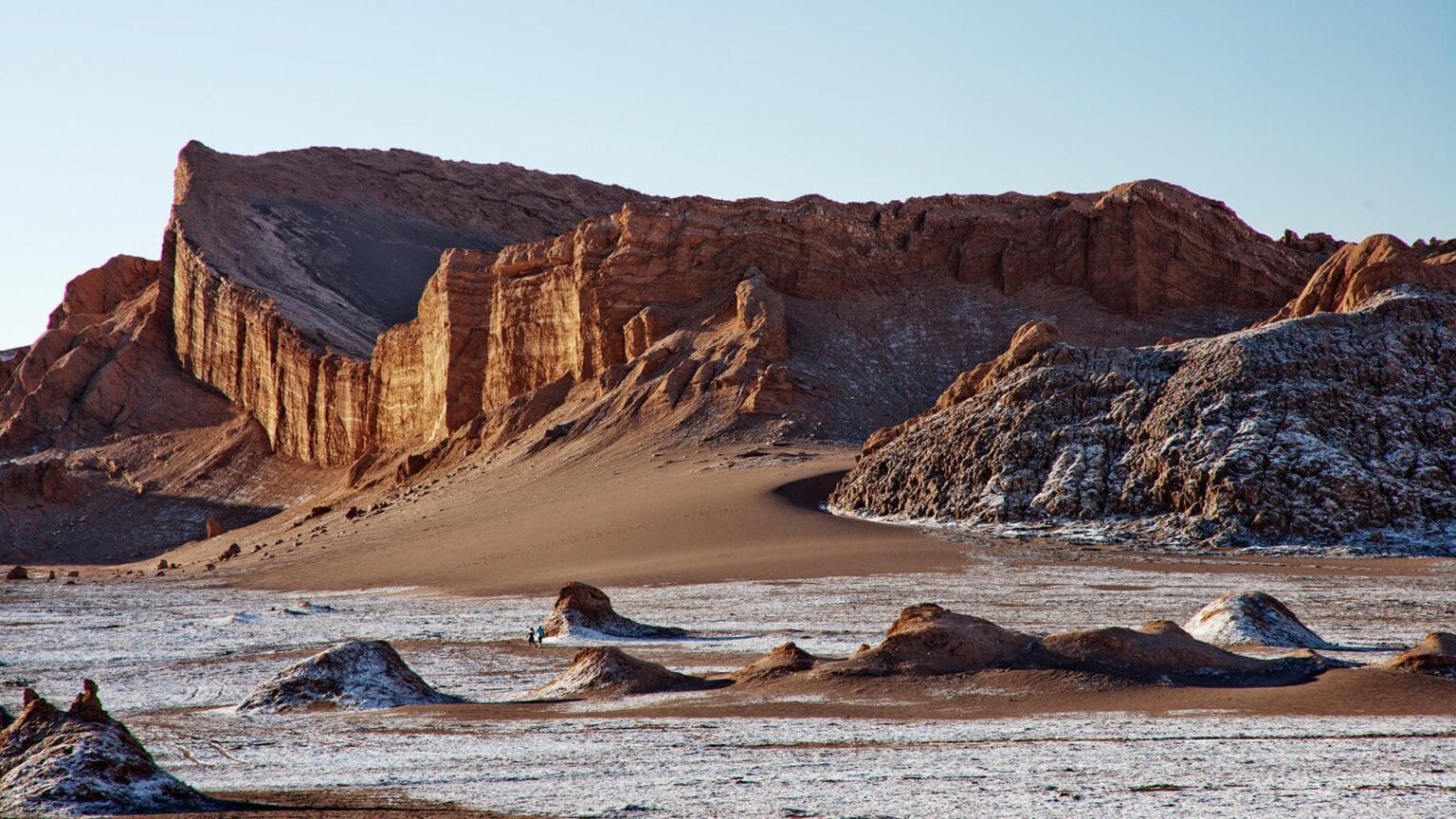 wyprawy-Chile-PustyniaAtacama-KsiezycowaDolina-2.jpg