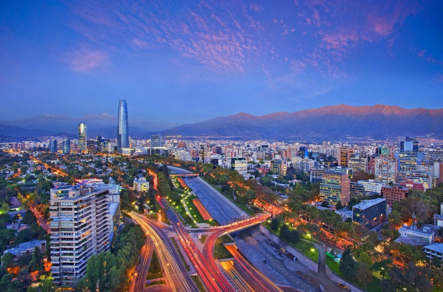 wyprawy-Chile-Santiago1.jpg