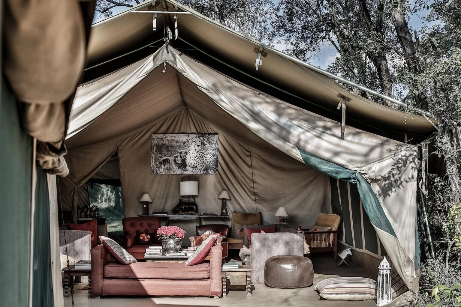 wyprawy-Kenia-a-la-Hemingway-Nairobi-Tented-Camp-2.jpg