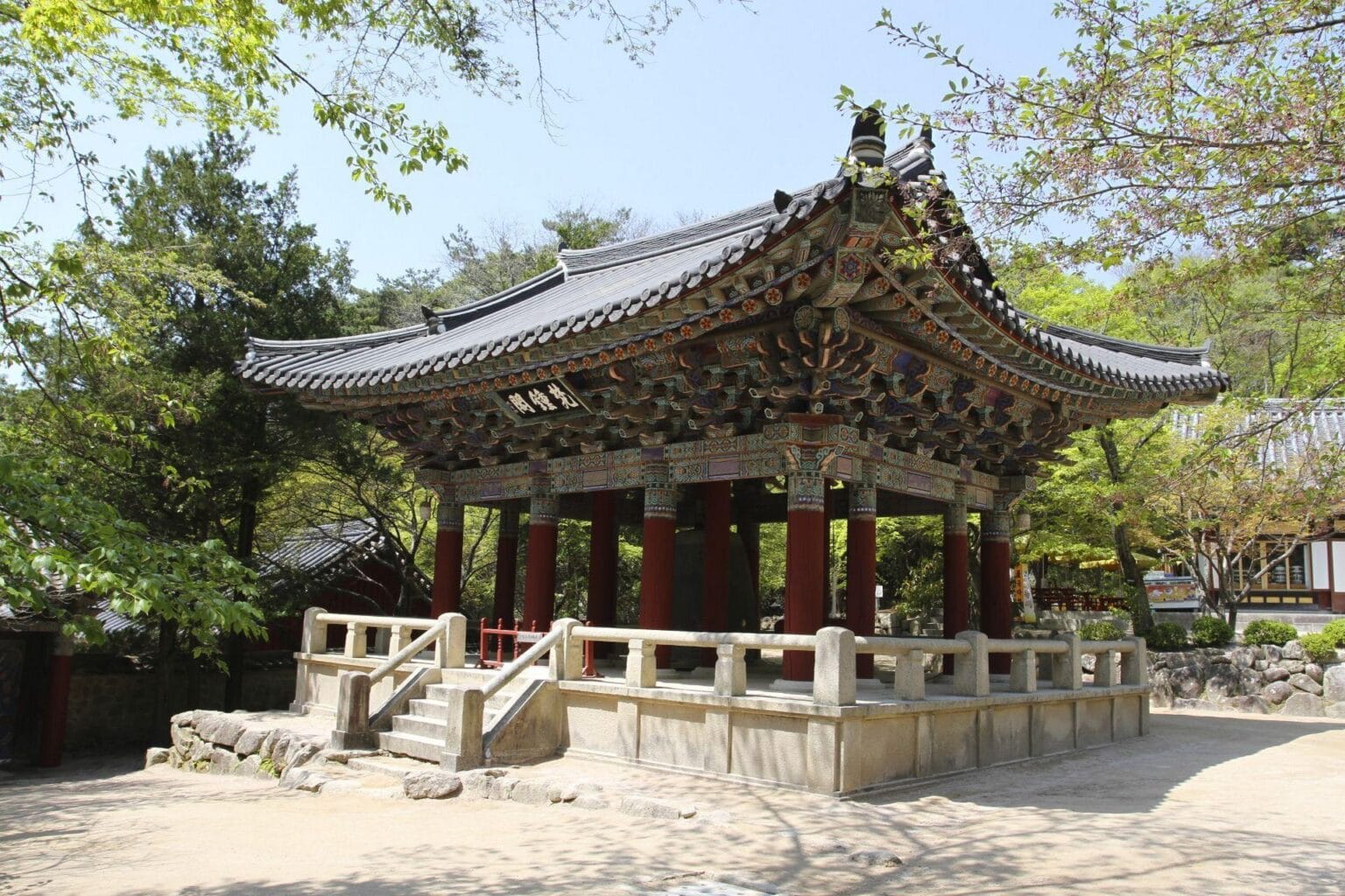 wyprawy-Korea-Swiatynia-Bulguksa-Gyeongju.jpg
