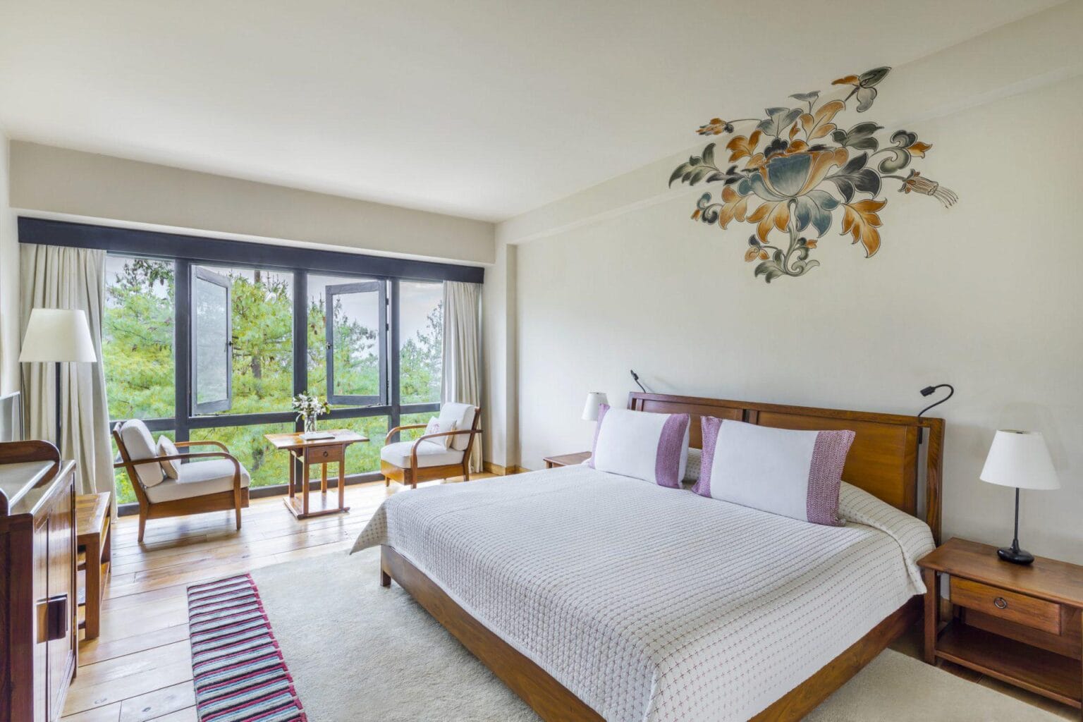 103454315-H1-Valley_View_Room.jpg