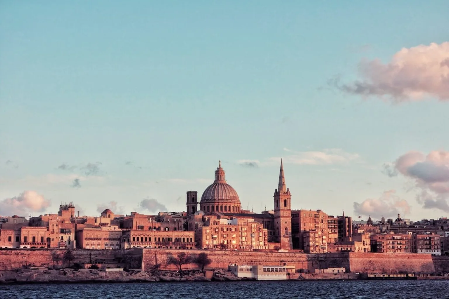 3.-photo-Micaela-Parente-on-unsplash.com_.jpg