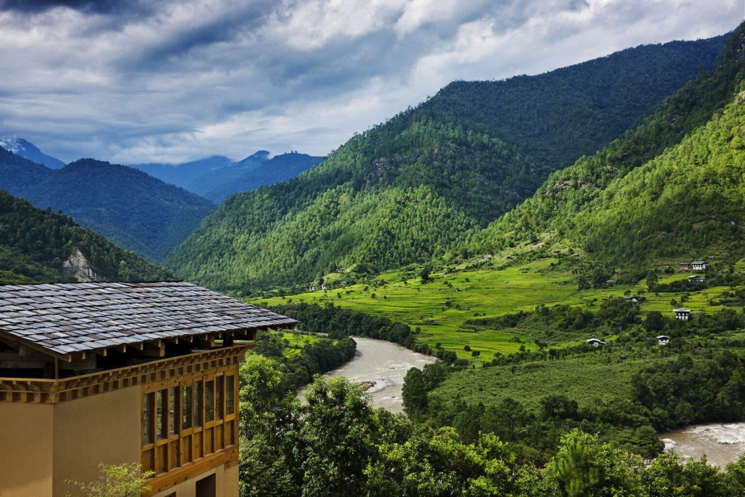 49017297-H1-mm858_Como_Punakha-1536_FINAL.jpg