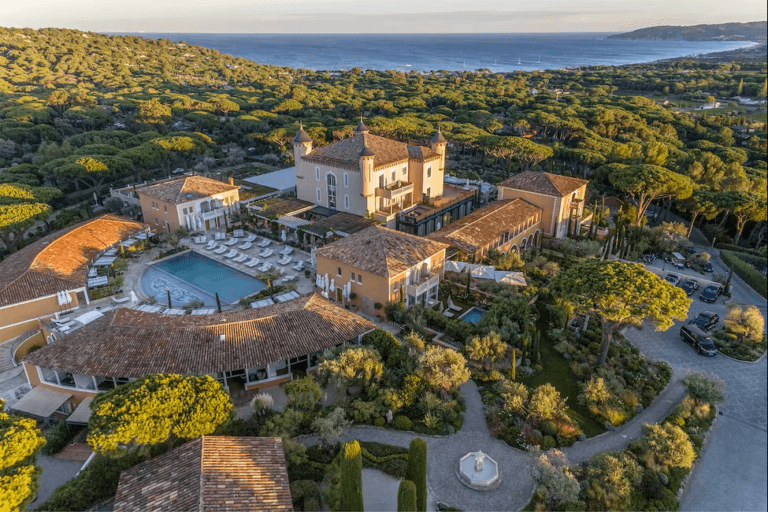 Airelles Saint-Tropez,Château de la Messardière,Największy hotel w Saint-Tropez,Hotel jako prezent ślubny Henry'ego Brissona de la Messardière