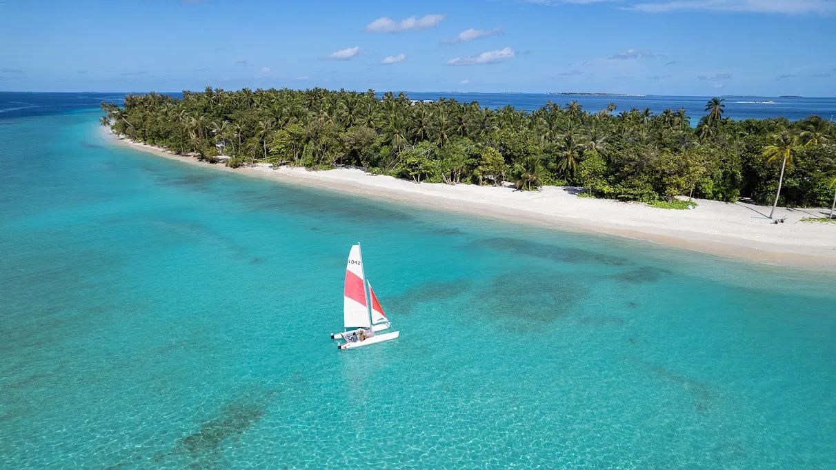 Alila-Kothaifaru-Maldives-exclusive-holidays-in-the-maldives-luxury-holidays-in-the-maldives-best-hotels-in-the-maldives-holidays-with-children-in-the-maldives-luxury-hotels-in-the-maldives-37. jpeg