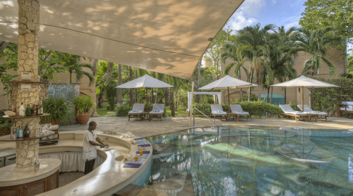 Almanara-Luxury-Boutique-Hotel-Villas-najlepsze-hotele-w-Kenii-luksusowe-wycieczki-szyte-na-miare-do-Kenii-luksusowe-wakacje-w-Kenii-bh.png