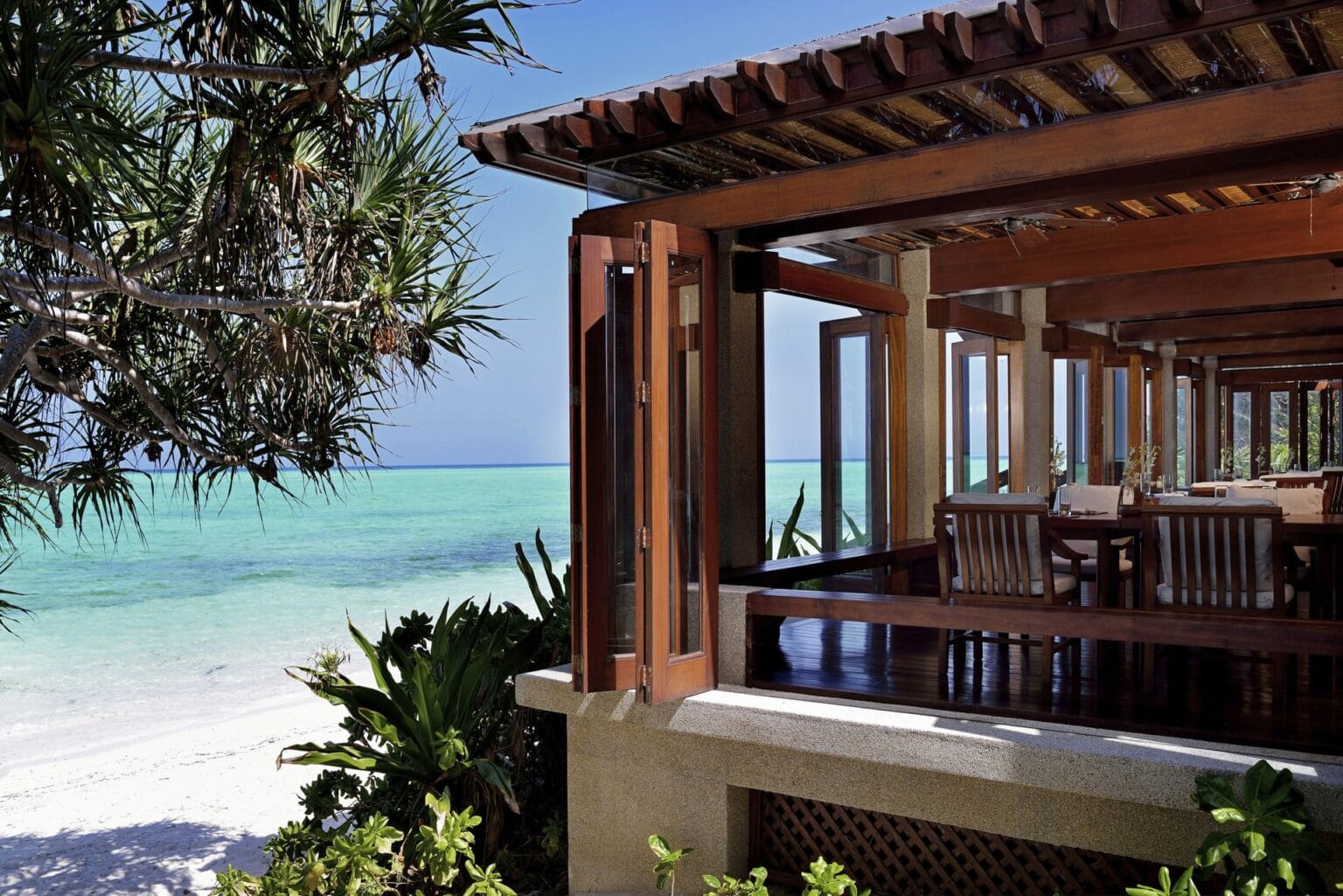 Amanpulo-Philippines-Lagoon-Club-External_High-Res_7255.jpg