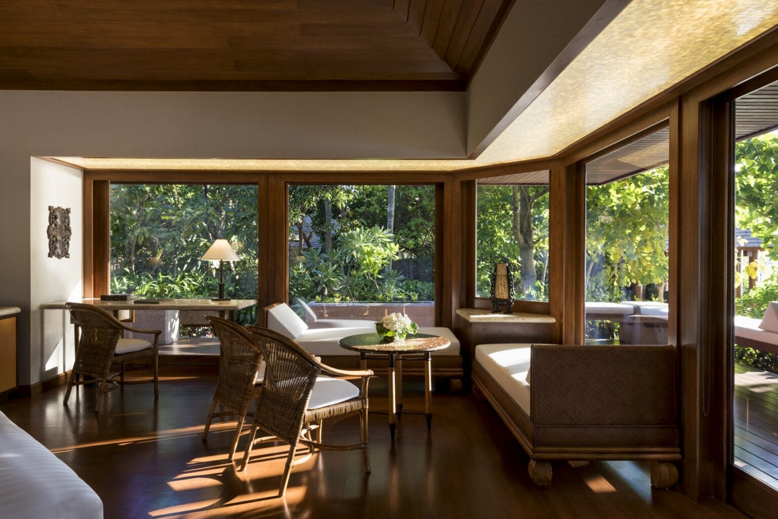Amanpulo-Philippines-Villa-25-Bedroom_High-Res_13820.jpg