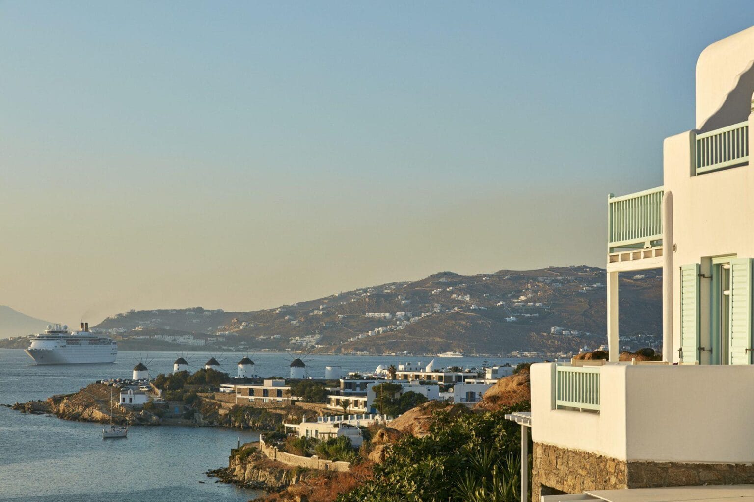 Bill-Coo-Suites-Mykonos-najlepsze-hotele-w-Grecji-luksusowe-hotele-w-Grecji-hotele-tylko-dla-doroslych-w-Grecji-ekskluzywne-wakac-15.jpg