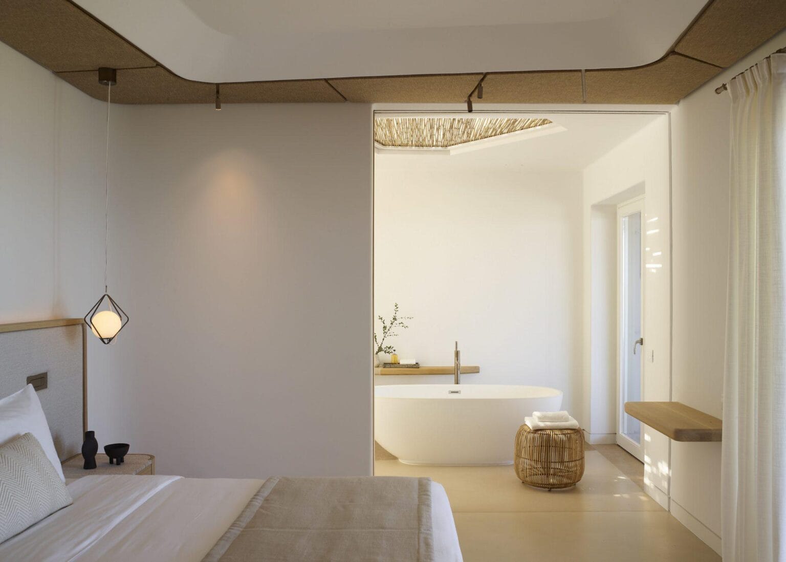 Bill-Coo-Suites-Mykonos-najlepsze-hotele-w-Grecji-luksusowe-hotele-w-Grecji-hotele-tylko-dla-doroslych-w-Grecji-ekskluzywne-wakac-21.jpg