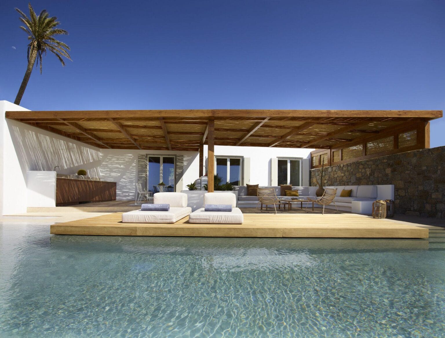 Bill-Coo-Suites-Mykonos-najlepsze-hotele-w-Grecji-luksusowe-hotele-w-Grecji-hotele-tylko-dla-doroslych-w-Grecji-ekskluzywne-wakac-22.jpg