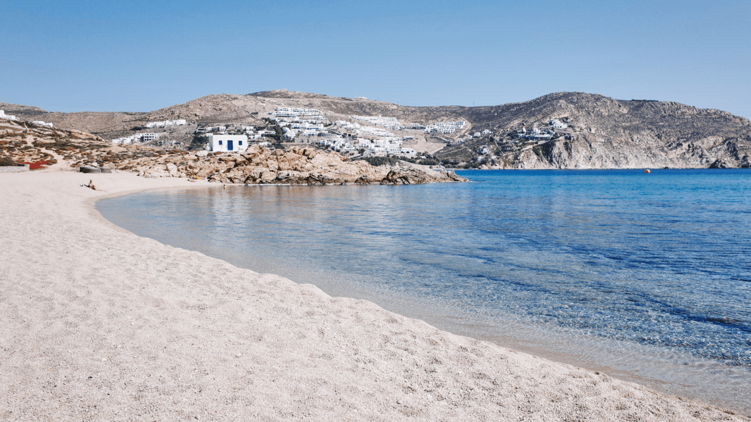 Domes-Noruz-Mykonos-luksusowe-hotele-na-Mykonos-ekskluzywne-wczasy-na-Mykonos-najlepsze-hotele-na-Mykonos-podroze-na-Mykonos-wakacje-na-Mykonos-we-dwoje-2.png