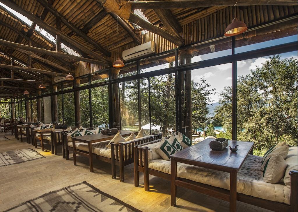 Dwirkas-Resort-Nepal-restauracja.jpg