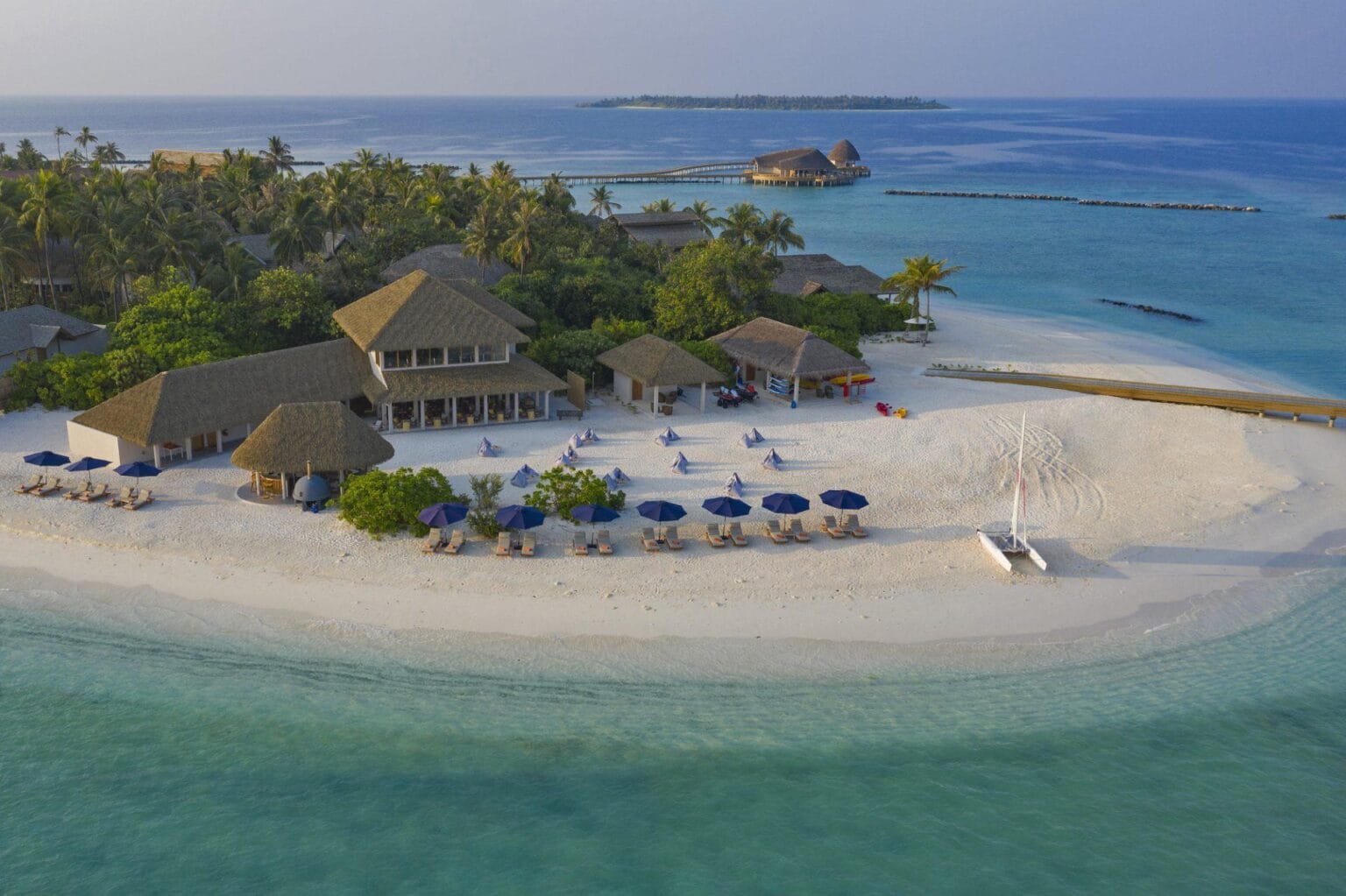 Emerald-Faarufushi-ResortSpa-17.jpg
