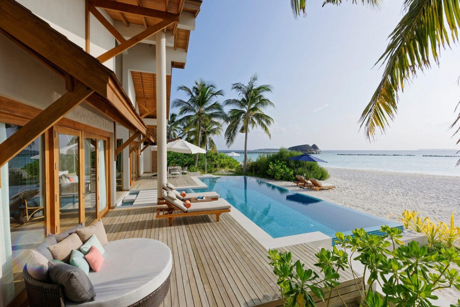 Emerald-Faarufushi-ResortSpa-9.jpg