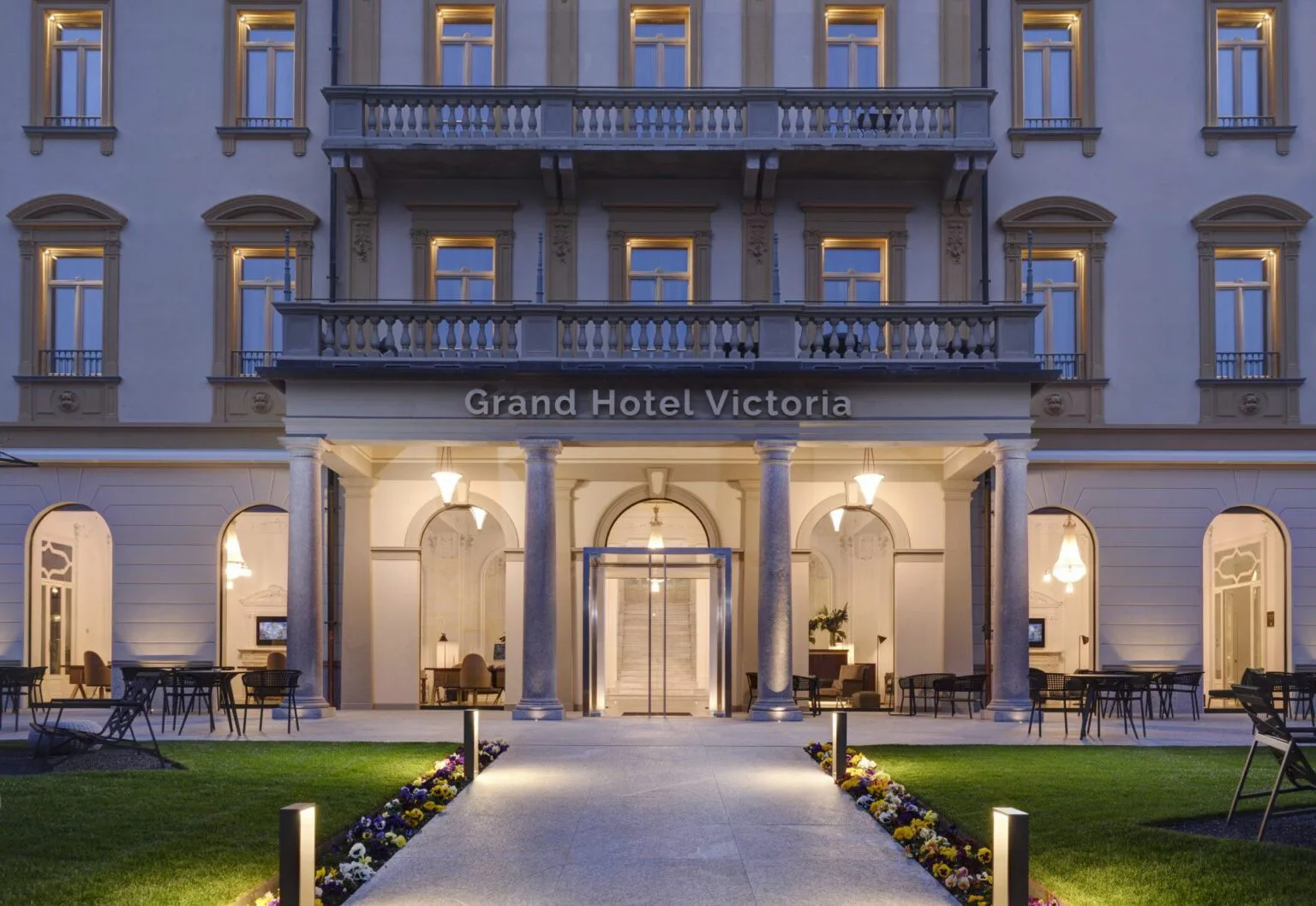 Grand-Hotel-Victoria-Italy-best-hotels-on-Lake-Como-luxury-holidays-on-Lake-Como-exclusive-hotels-on-Lake-Como-15.jpg