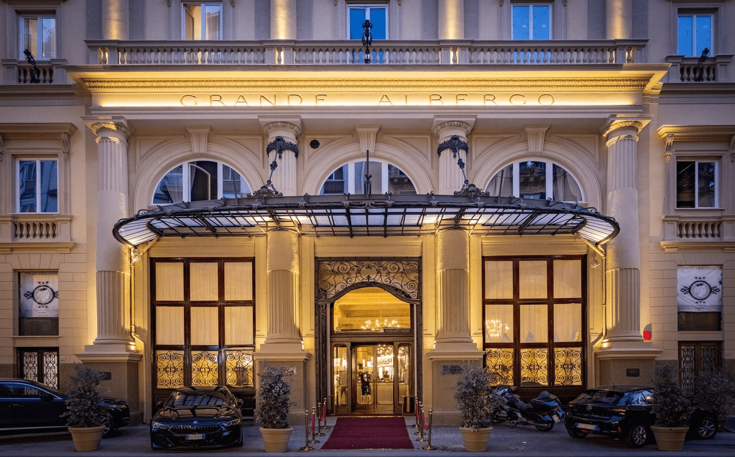 Grand-Hotel-et-Des-Palmes-na-sycylii-najlepsze-hotele-na-Sycylii-luksusowe-hotele-na-Sycylii-luksusowe-wczasy-na-Sycylii-wycieczki-na-Sycylie-szyte-na-miare-5.png