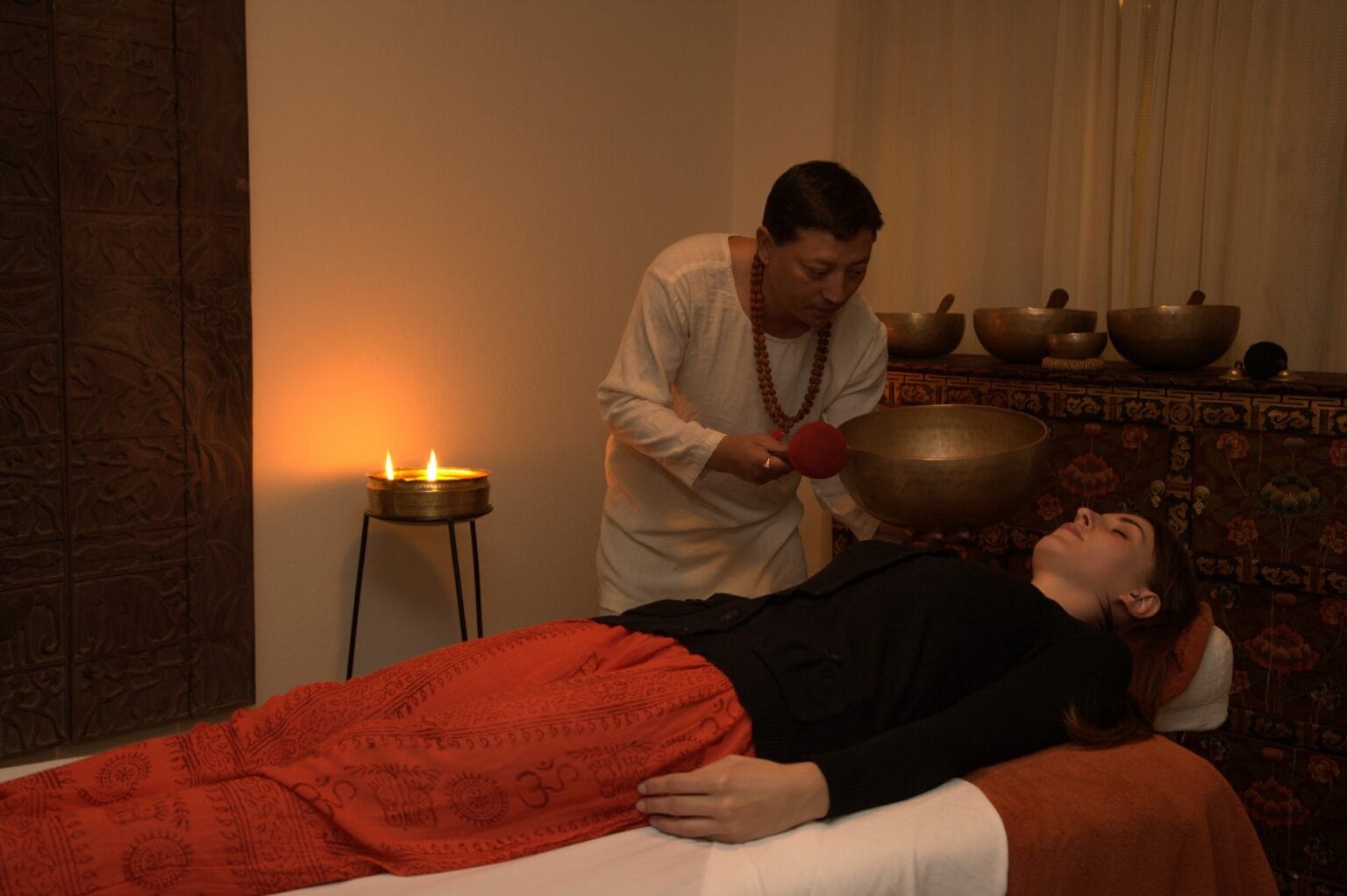 Himalayan-Singing-Bowl-Therapy.jpg