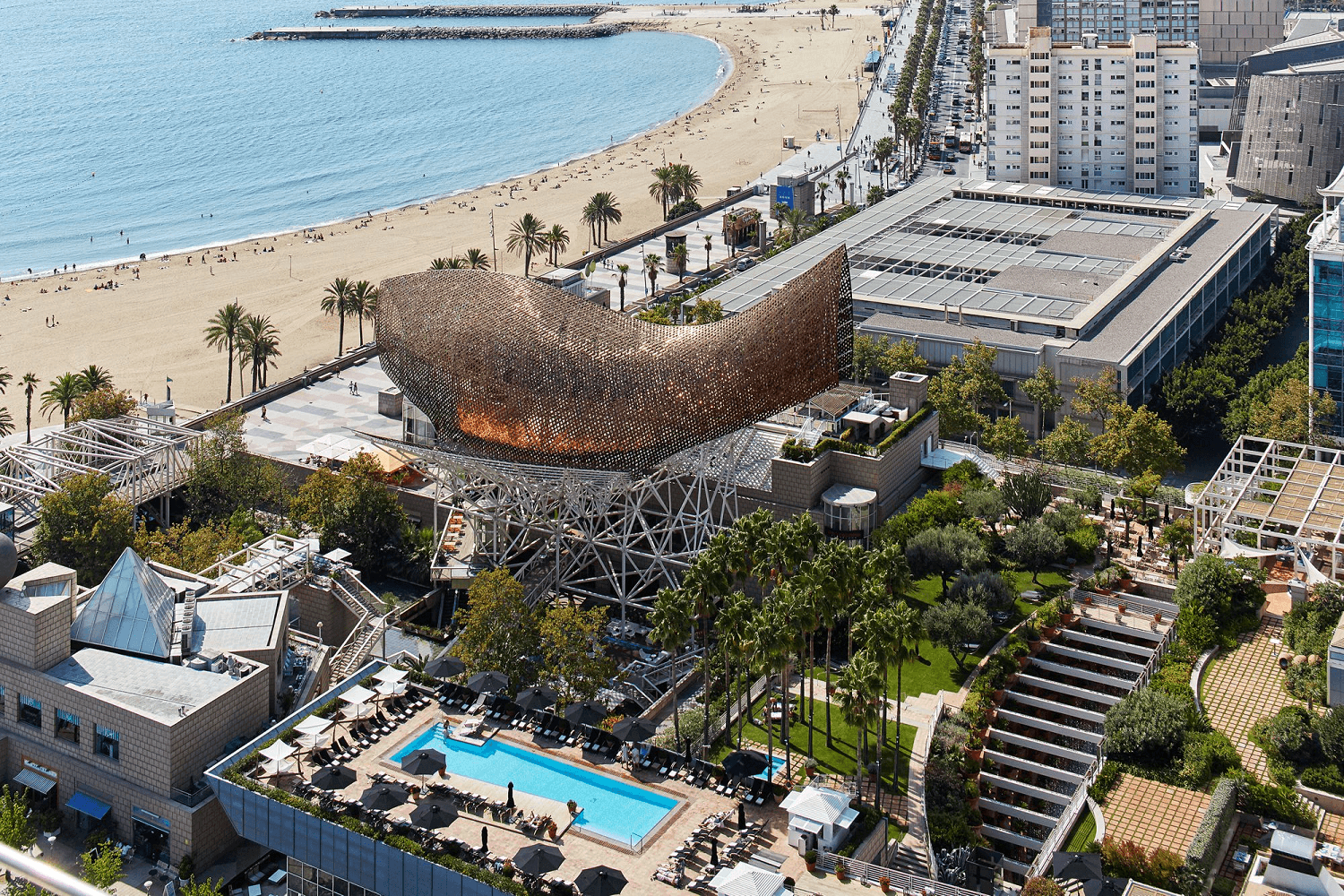 Hotel-Arts-Barcelona-najlepsze-hotele-w-Barcelonie-przy-plazy-luksusowe-hotele-przy-plazy-w-Hiszpanii-wakacje-w-Barcelonie-indywidualne-wycieczki-do-Barcelony-36.png