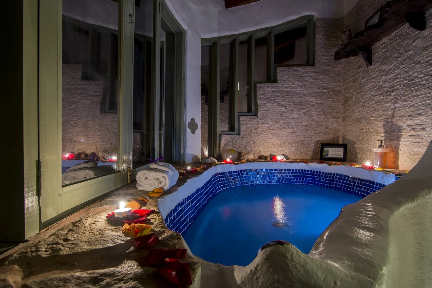 Hotel-Finca-Rosa-Blanca-in-Costa-Rica-best-hotels-in-Costa Rica-visiting-costa rica-with-kids-vacation-in-Costa Rica-3.jpg