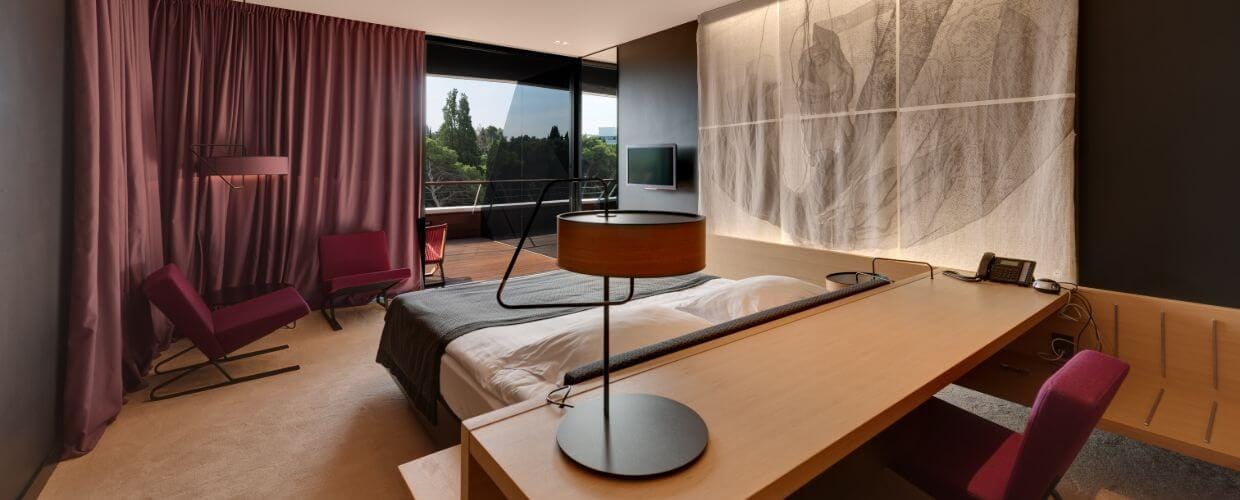 Hotel-Lone-Rovinj-Chorwacja-sypialnia.jpg