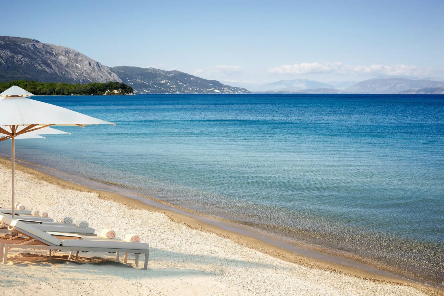 prywatny dostęp do plaży Ikos Dassia
