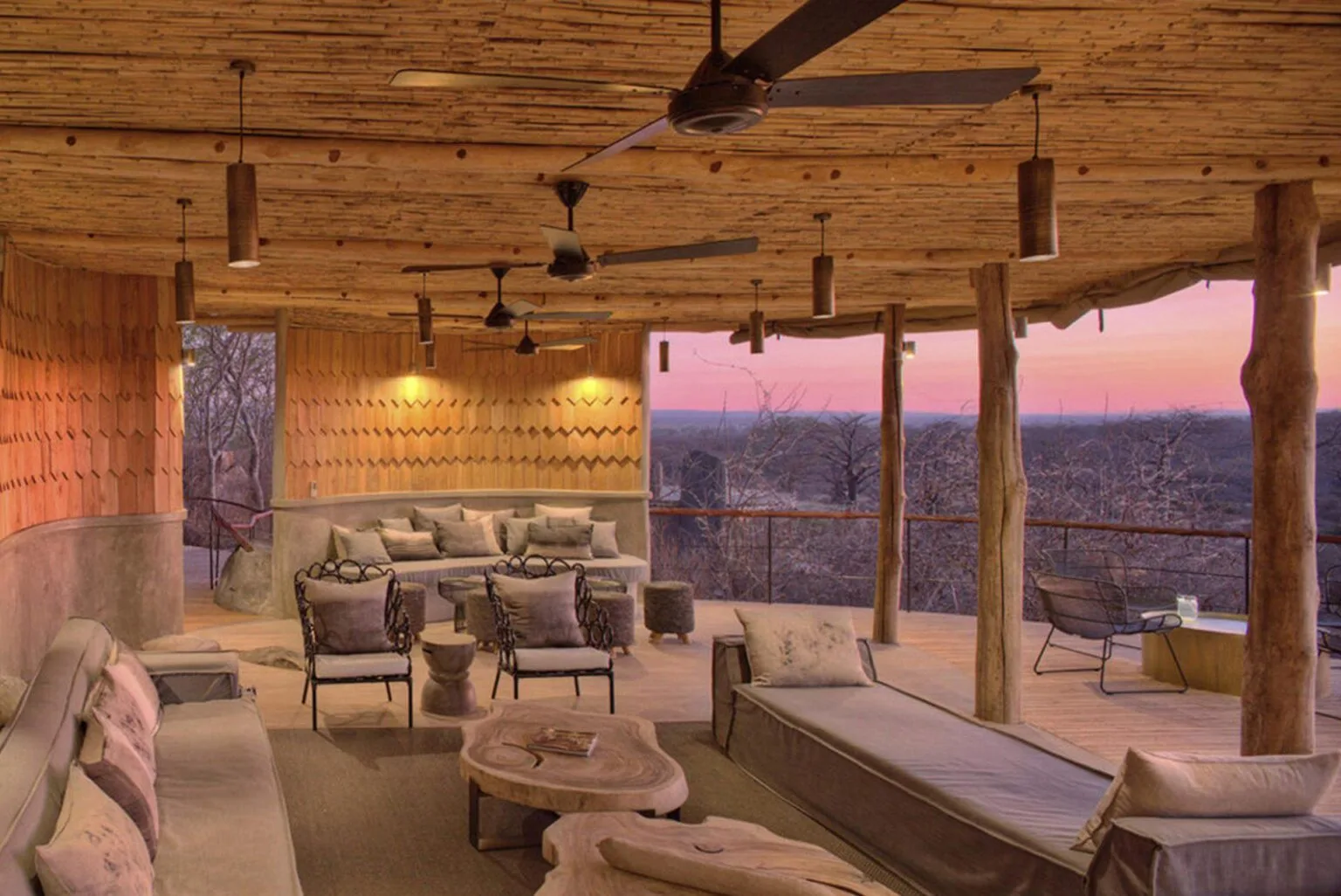 Jabali-Ridge-najlepsze-lodge-w-Tanzanii-luksusowe-hotele-w-Tanzanii-ekskluzywne-safari-w-Tanzanii-wycieczki-do-Tanzanii-szyte-na-miare-24.jpg