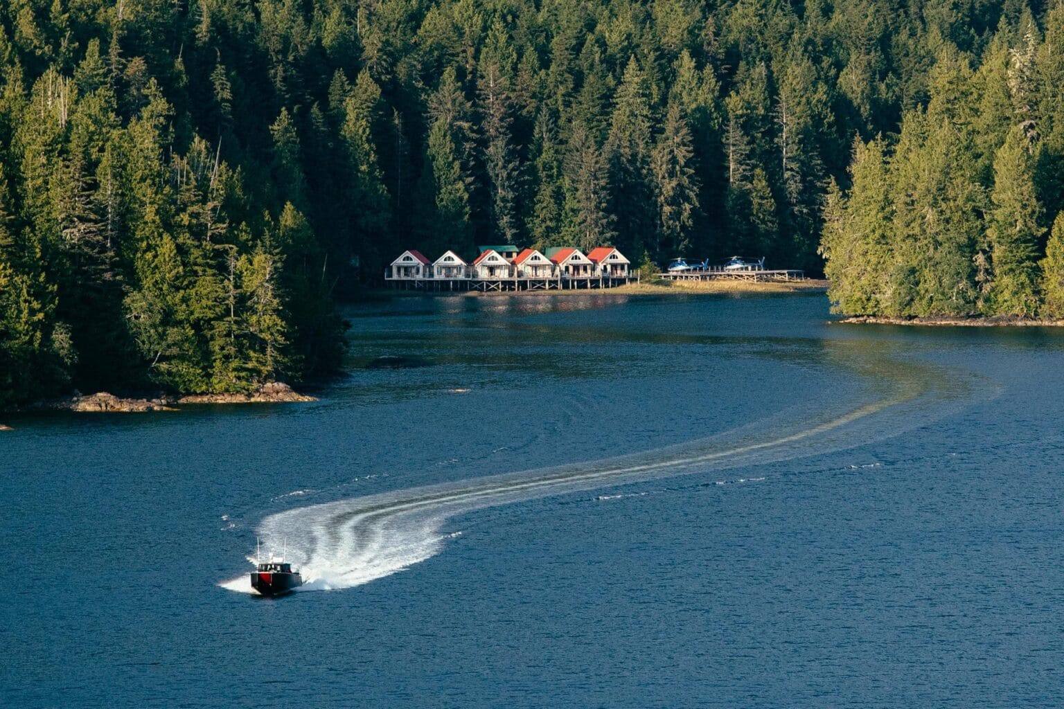 Kanada-Zachodnia-Nimmo-Bay-lodz.jpg