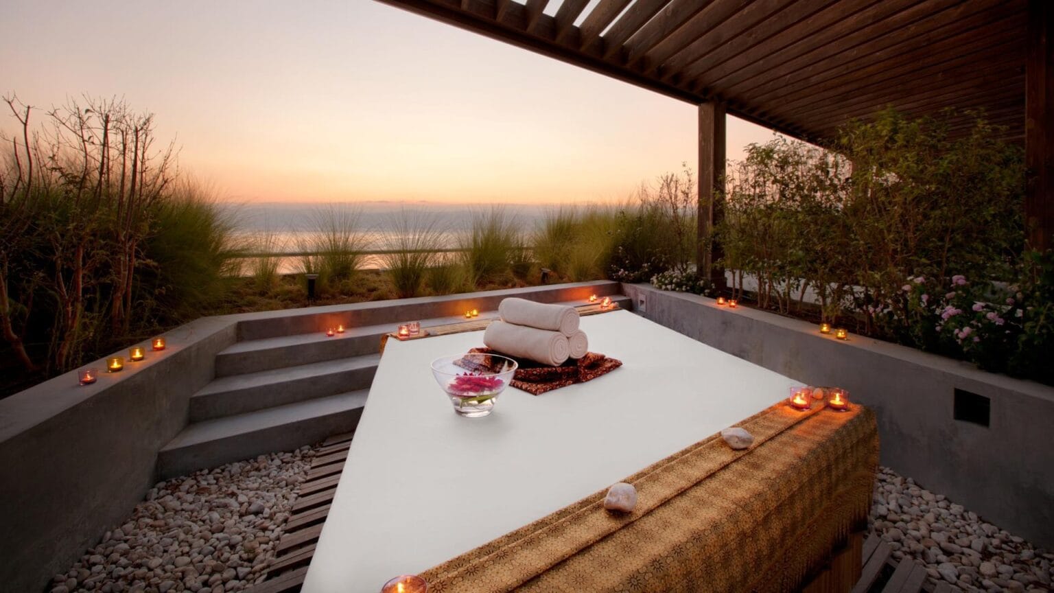 Kempinski-Ishtar-Morze-Martwe-Jordania-spa-outdoor-treatment-room.jpg