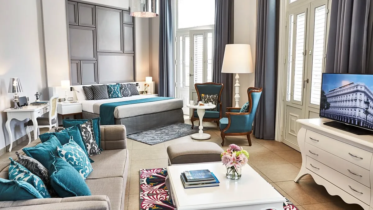 Kempinski-Manzana-Havana-Cuba-Junior-Suite-Constante2.jpg