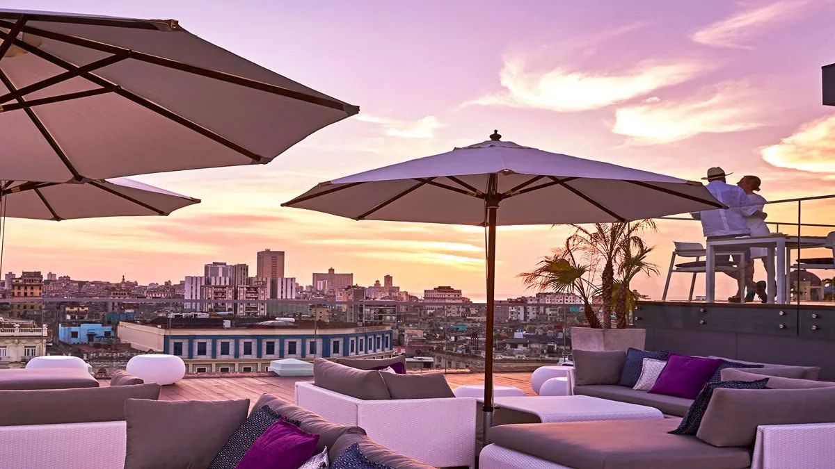 Kempinski-Manzana-Havana-Cuba-Pool-Terrace.jpg