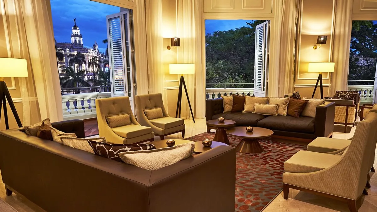 Kempinski-Manzana-Havana-Cuba-Tobacco-Lounge-view.jpg