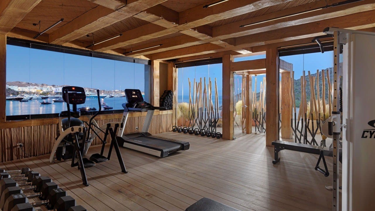 hotel dla dorosłych Kensho Ornos, Grecja Mykonos siłownia