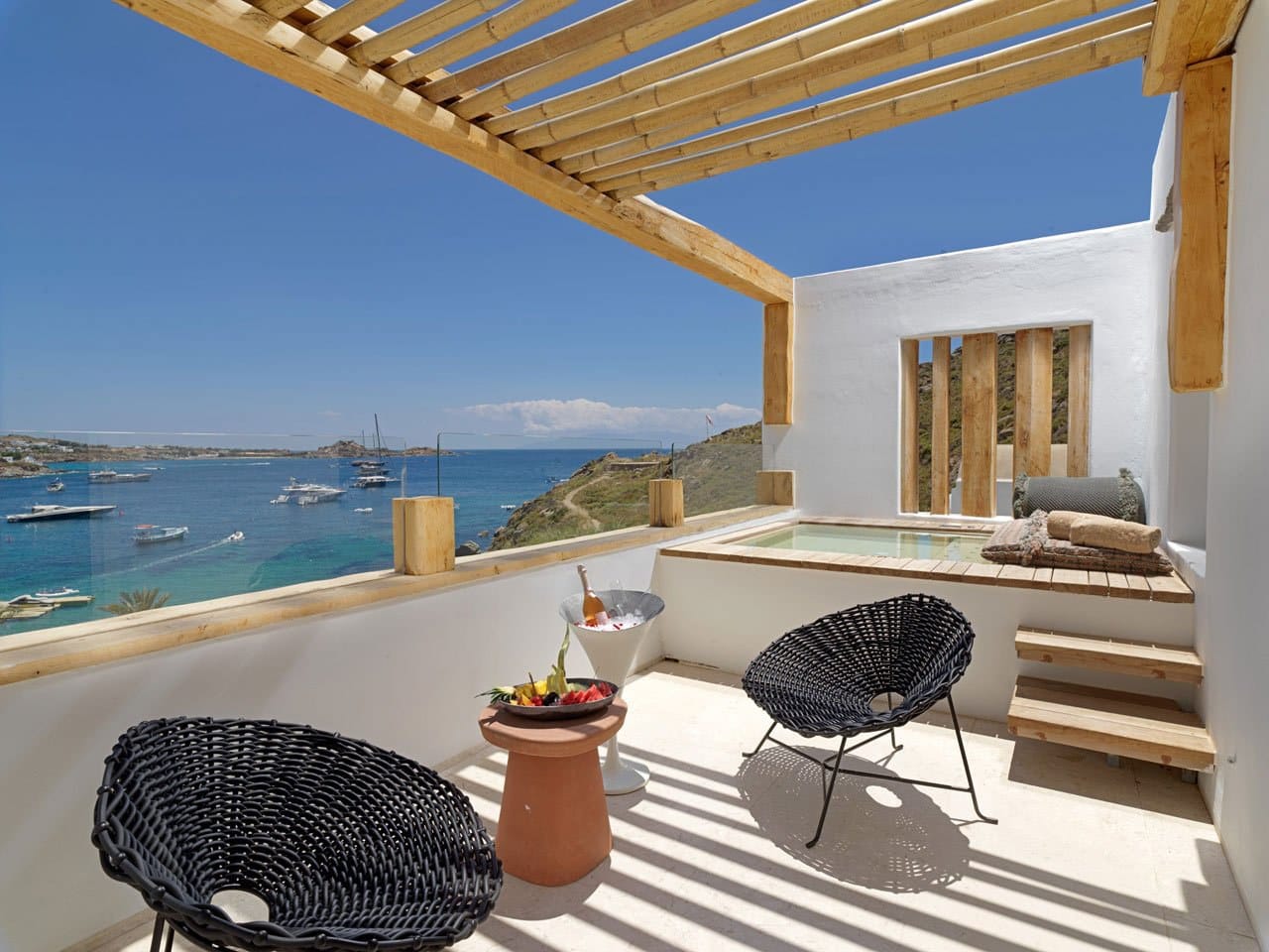 hotel dla dorosłych Kensho Ornos, Grecja Mykonos - strefa relaksu na tarasie