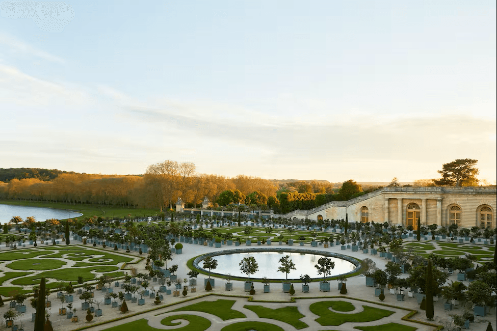 Le-Grand-Controle-Chateau-de-Versailles-Francja-luksusowe-hotele-we-Francji-wakacje-we-Francji-ekskluzywne-wczasy-we-Francji-wakacje-z-dziecmi-we-Francji-8.png