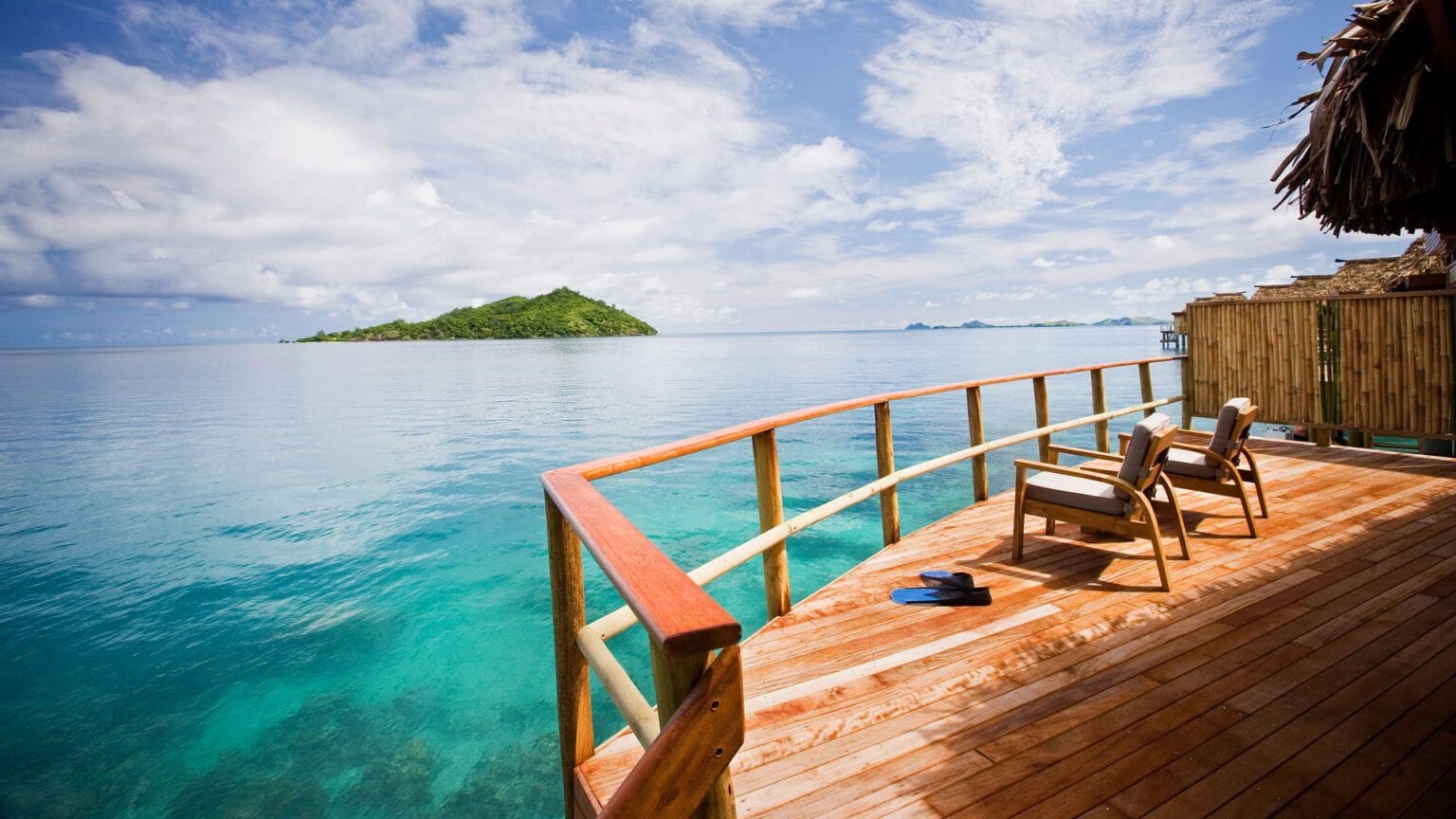 Likuliku-Lagoon-Resort-luksusowe-hotele-na-Fidzi-ekskluzywne-wczasy-na-Fidzi-we-dwoje-najlepsze-hotele-a-Fidzi-17.jpg