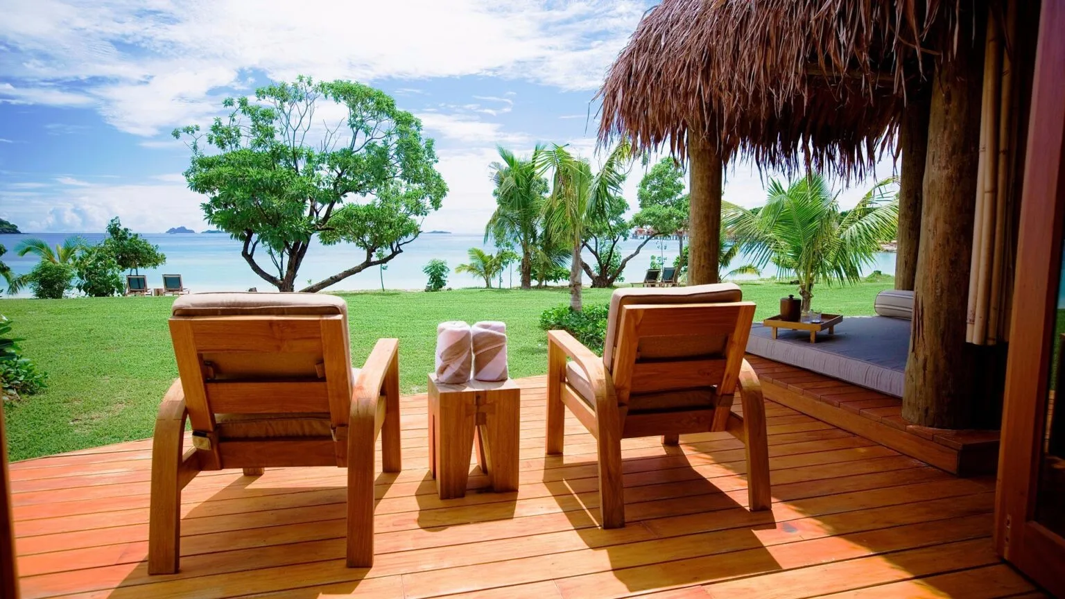 Likuliku-Lagoon-Resort-luksusowe-hotele-na-Fidzi-ekskluzywne-wczasy-na-Fidzi-we-dwoje-najlepsze-hotele-a-Fidzi-25.jpg