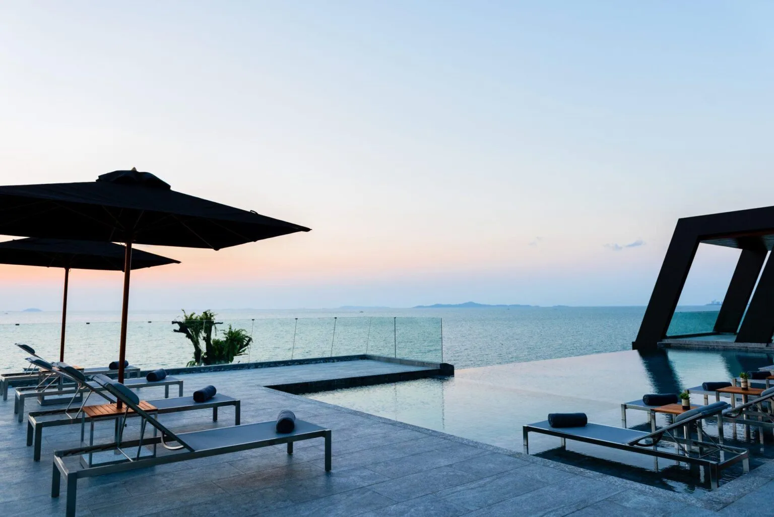 Mason-Pattaya-Thailand-best-hotels-in-thailand-holidays-in-thailand-luxury-trips-to-thailand-36.jpg