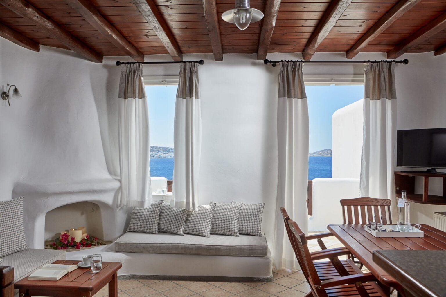 Mykonos-Princess-Hotel-najlepsze-hotele-na-Mykonos-wakacje-na-Mykonos-luksusowe-wakacje-w-Grecji-6.jpg