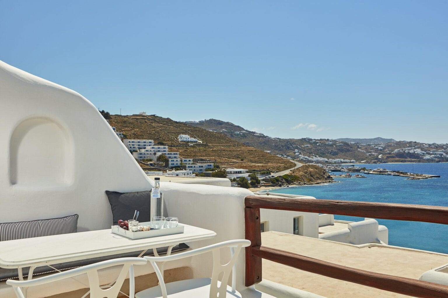 Mykonos-Princess-Hotel-najlepsze-hotele-na-Mykonos-wakacje-na-Mykonos-luksusowe-wakacje-w-Grecji-7.jpg