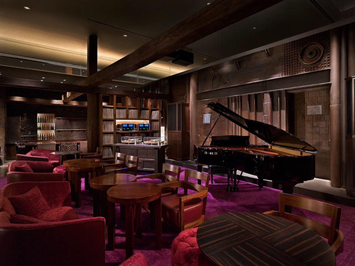 Park-Hyatt-Seul-bar2.jpg