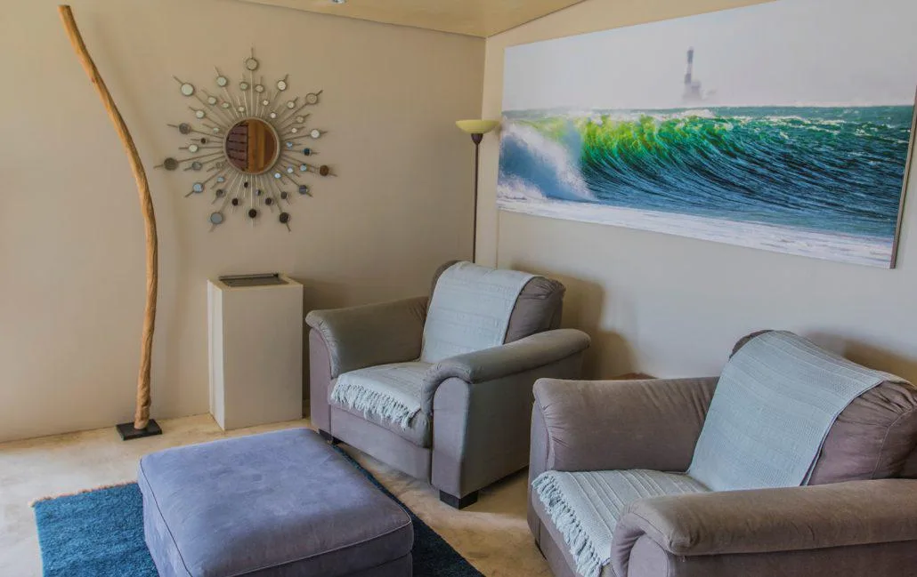 Pelican-Point-Lodge-Namibia-best-lodge-in-Namibia-luxury-hotels-in-Namibia-exclusive-trips-to-Namibia-Namibia-Skeleton-Coast-10.jpg