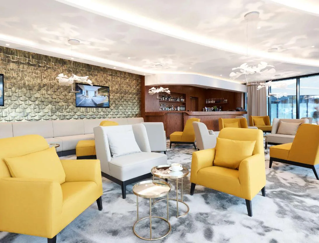 Polska-Radisson-Blue-Swinoujscie-lobby.jpg