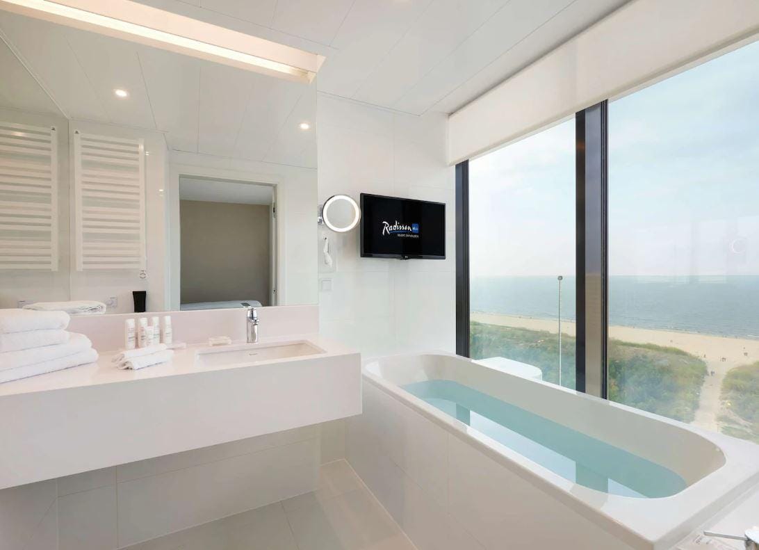 Polska-Radisson-Blue-Swinoujscie-suite-lazienka.jpg