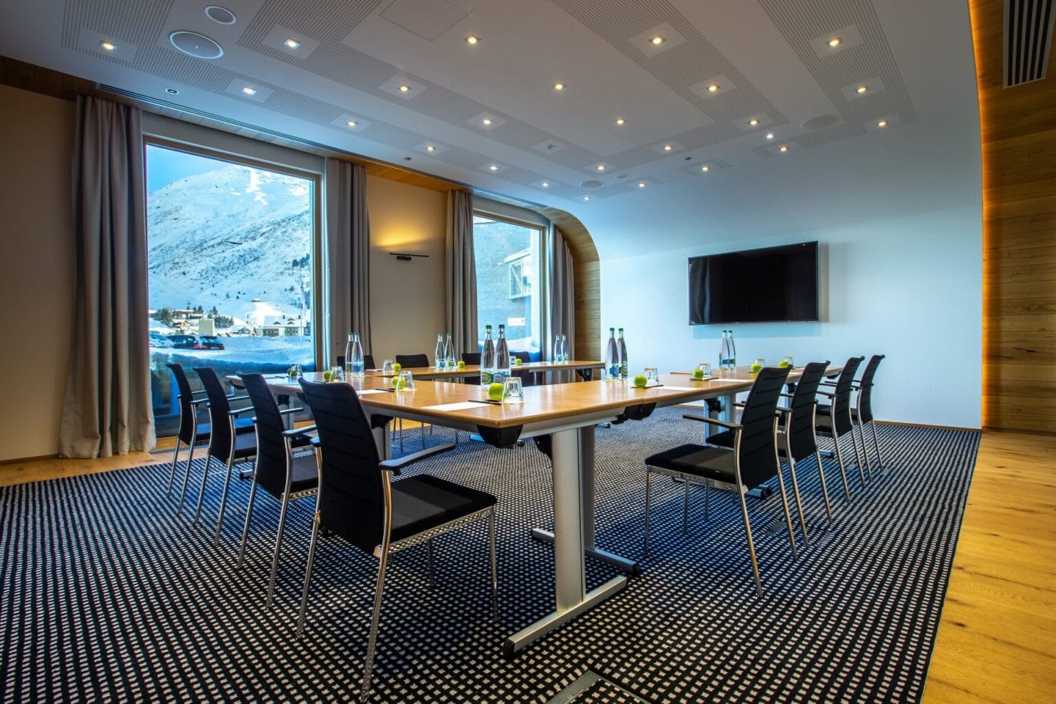 Radisson-Blu-Reussen-Andermatt-wakacje-w-Szwajcarii-hotele-gorskie-w-alpach-narty-w-szwajcarii-gdzie-na-narty-2022-10.jpg
