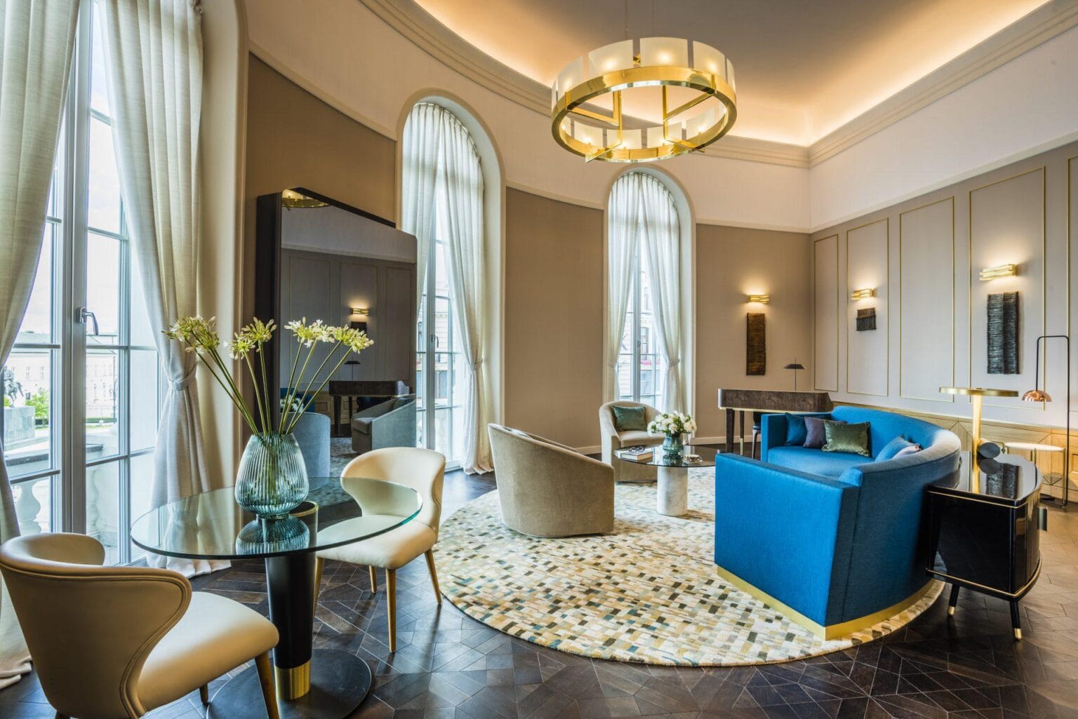 Raffles-Europejski-Warsaw-Signature-Suite.jpg