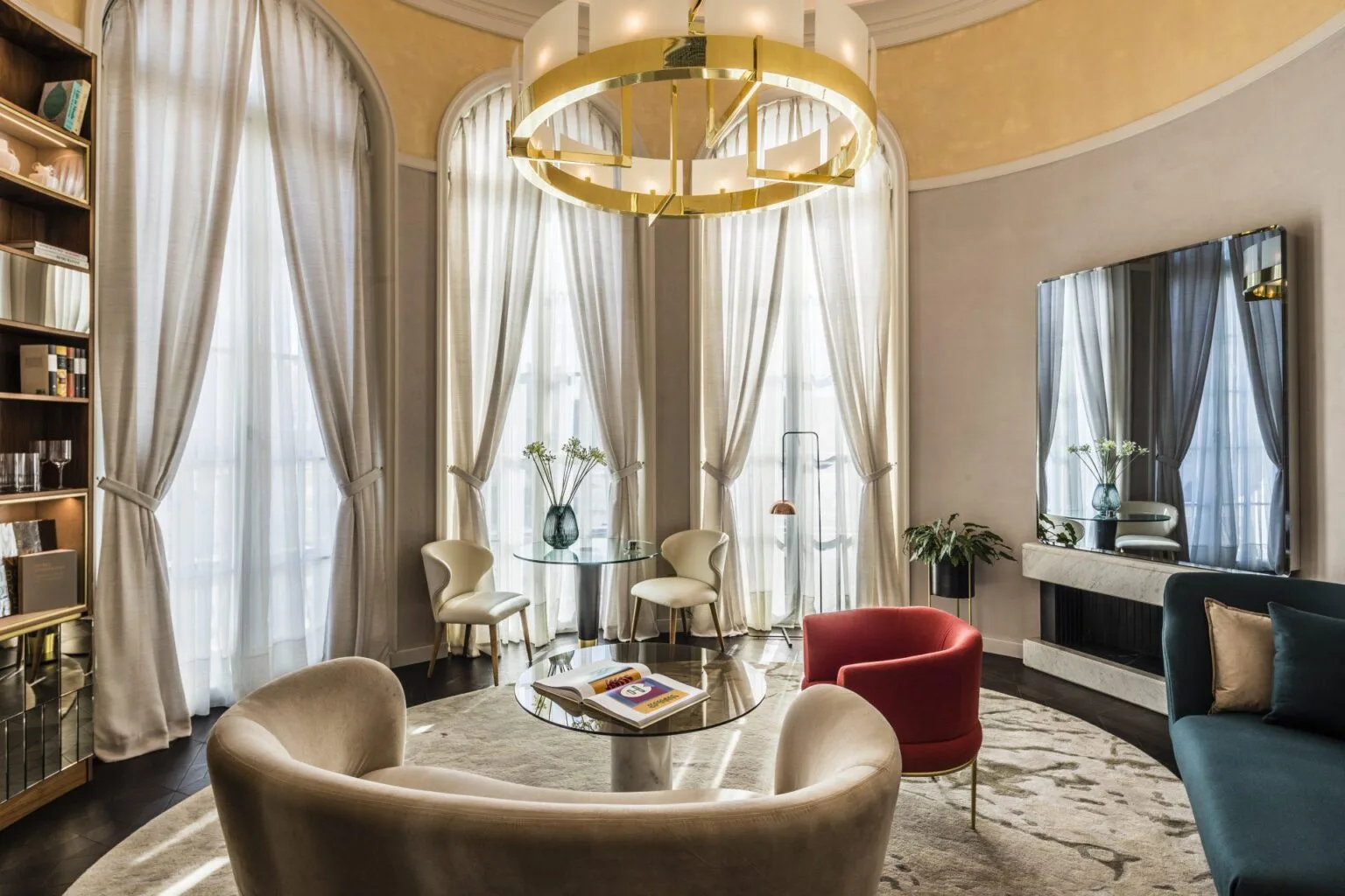 Raffles-Europejski-Warsaw-Signature-Suite-2.jpg