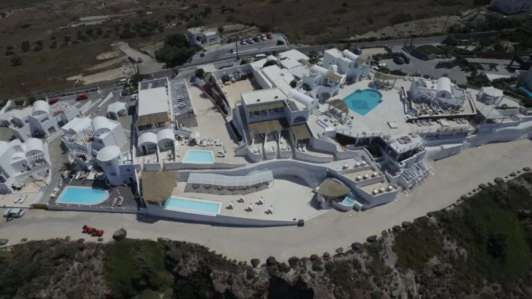 Рокабелла Санторіні, круїз на яхті та катамарані по грецькому морю, ідеальний відпочинок для двох на Санторіні, готель поблизу аеропорту Санторіні