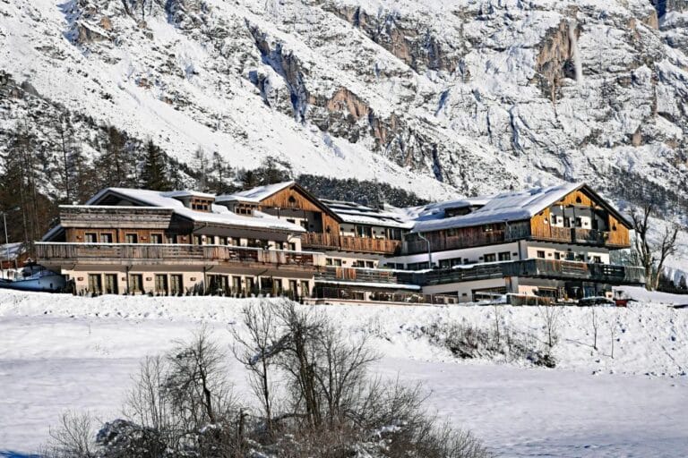 Rosapetra Spa Resort,Cortina D’Ampezzo